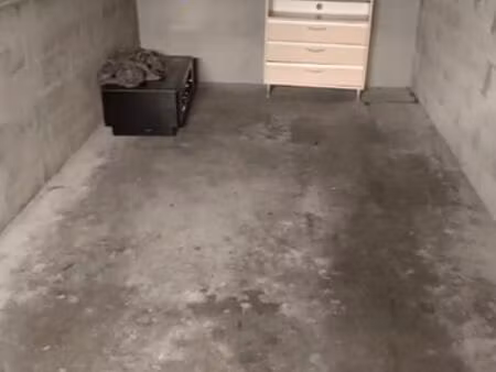 garage box à louer vaulx-en-velin