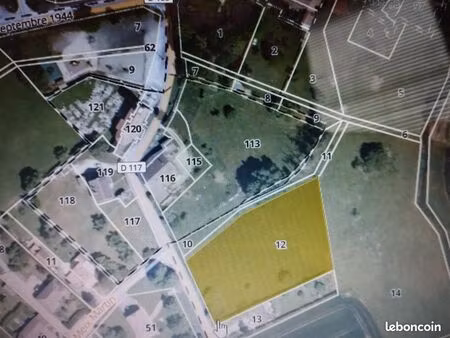 terrain 2 200 m² la villeneuve bellenoye et la maize