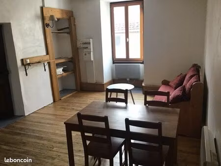 appartement 2 pièces centre petit-coeur