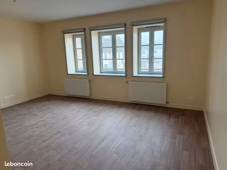 à louer – logement communal rénové – centre-bourg