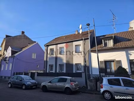 maison 5 pièces 94 m²