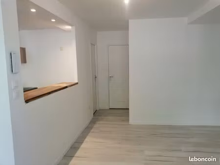 charmant t2 rénové – thiviers centre – calme & tout compris (eau + élec)