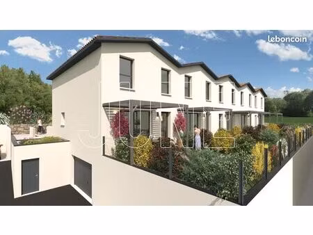 maison 4 pièces 97 m²