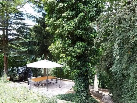 villa 8 pièces 300 m²