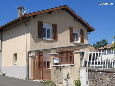 location maison - regnie durette