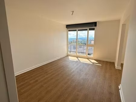 appartement - 3 pièces - 71.70 m2