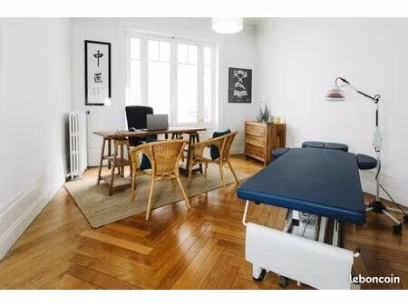 location cabinet professionnel 18 m² – lyon (part-dieu / brotteaux)