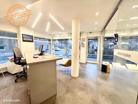 local commercial 95 m² champagne-au-mont-d'or