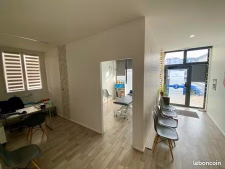 location salle de soin les mercredis dans un cabinet de kinésithérapie