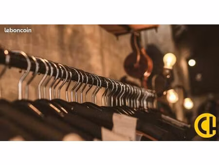 fonds de commerce prêt-à-porter 66 m²