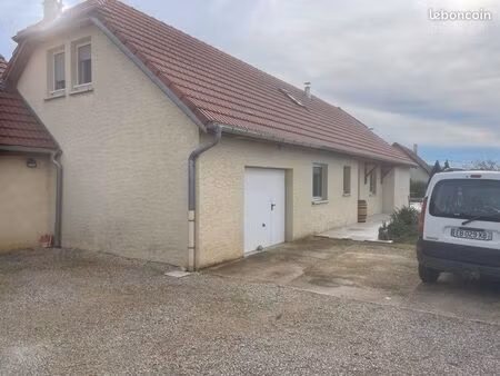 vends maison individuelle