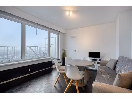 instapklaar 1-slaapkamerappartement te koop in wilrijk