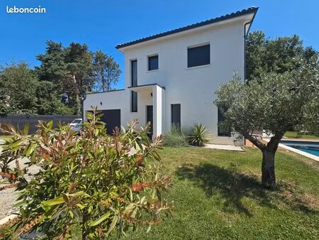 maison individuelle contemporaine au calme