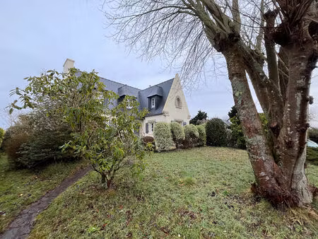 maison guengat 130 m²