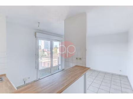 location appartement 2 pièces 32 m² à toulouse (31100)