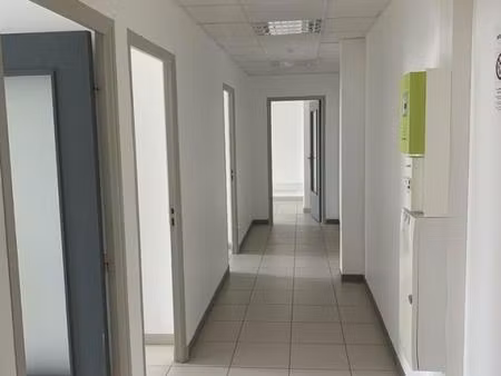 bureaux independants 80 m2 a louer