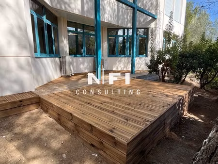 a louer bureau 110m² avec terrasse privative