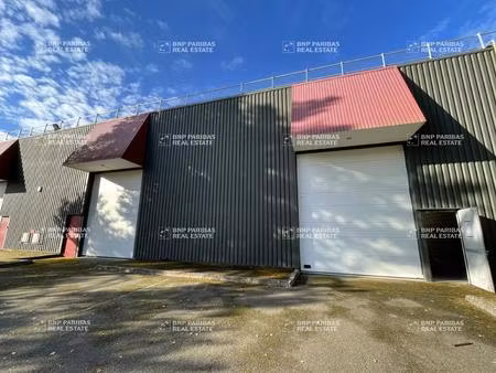 location local d'activités coignières 78310