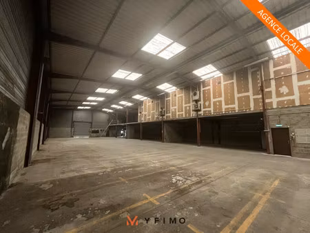 878 m2 - entrepot et espace ex a louer