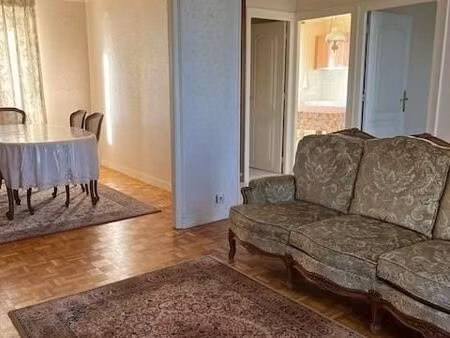 maison 6 pièces 174 m²