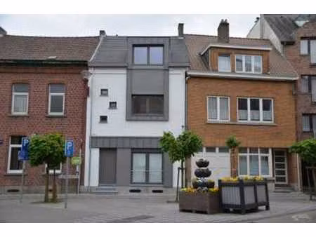 ottignies centre. appartement.2 chambres. rez-de-chaussée.