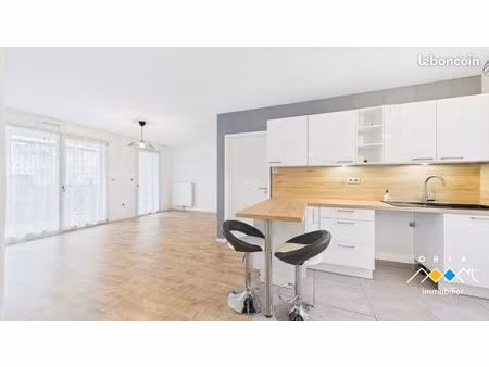 appartement 4 pièces 90 m²