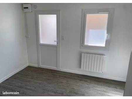 studio 15m2 refait à neuf