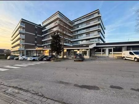 invest. -24 places de parking - sécurisées - bien située