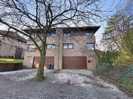 uccle - magnifique maison de 287 (4 ch.) m² avec jardin