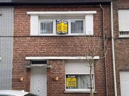 gunstig gelegen woonhuis met garage!