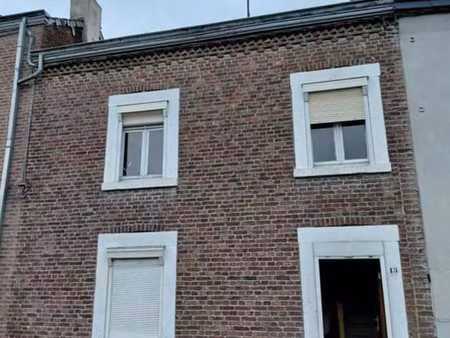 maison d'habitation à jemelle