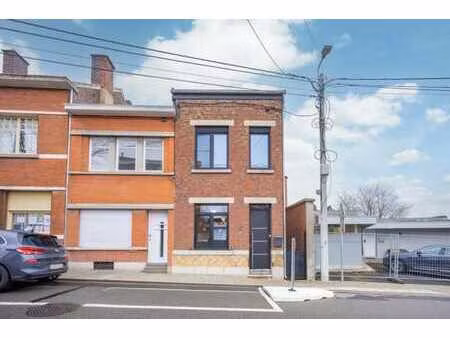 charmante maison avec jardin