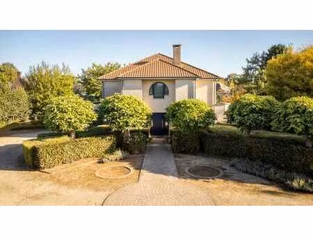 villa sur grand terrain de 26a69ca à alsemberg