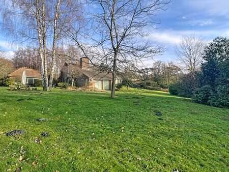 villa d’architecte avec beau jardin sans vis-à-vis