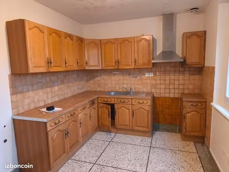 appartement 4 pièces 77 m2