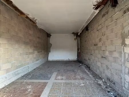 box stockage 27 m2 bègles