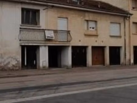 garage/box 15 m² rambervillers