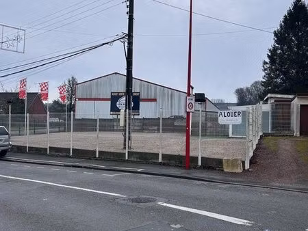 local commercial et parking