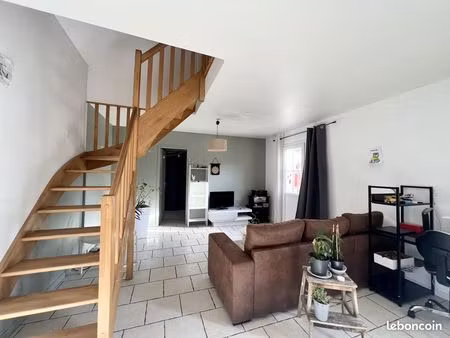 maison 5 pièces 61 m²