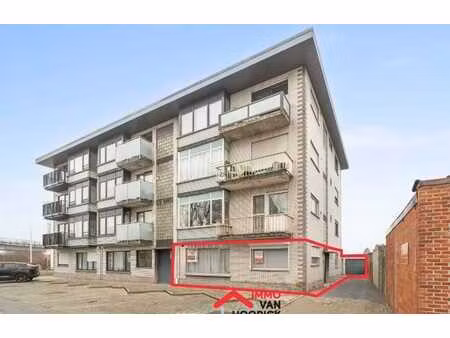 ruim appartement op het gelijkvloers - 2 slaapkamers.