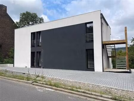 appartement rez de chaussee - 3 ch - 2 places de parking