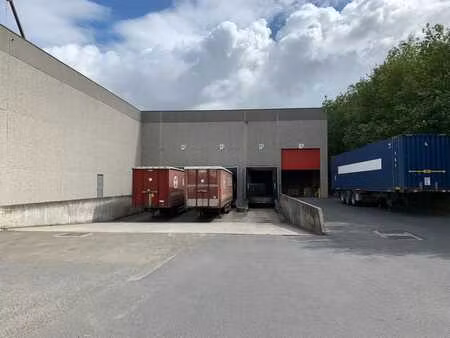 site industriel de 30.000 m² à louer
