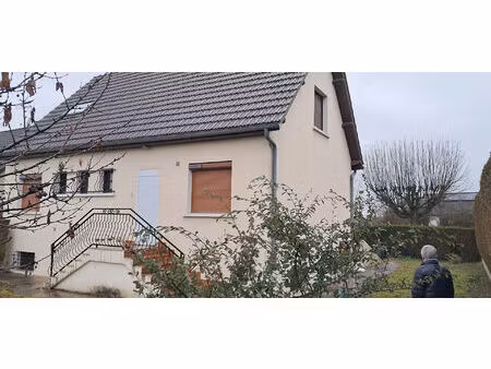 migennes résidentiel - pavillon de 120m2 sur 675m2 de terrain clos et arborés.