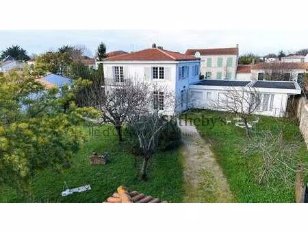 maison de luxe à vendre à saint-pierre-d'oléron : 798 000 € | 189m²