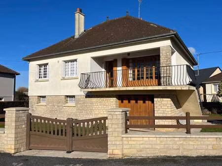vente maison à carentan (50500) : à vendre / 90m² carentan