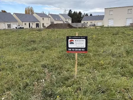 vente terrain 467 m² à corné (49630)  47 634 €