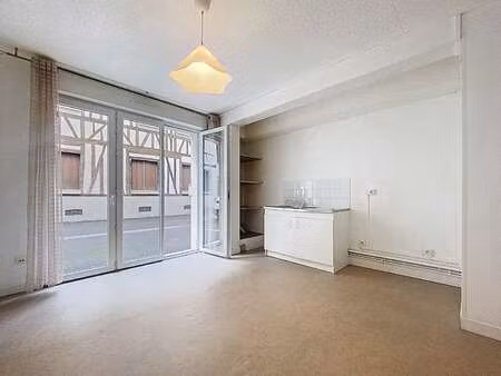 location appartement t1 à elbeuf (76500) : à louer t1 / 26m² elbeuf