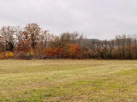 terrain constructible viabilisé à vendre