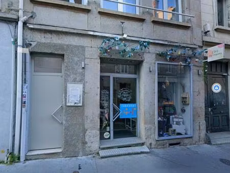 local secteur martyrs de vingre