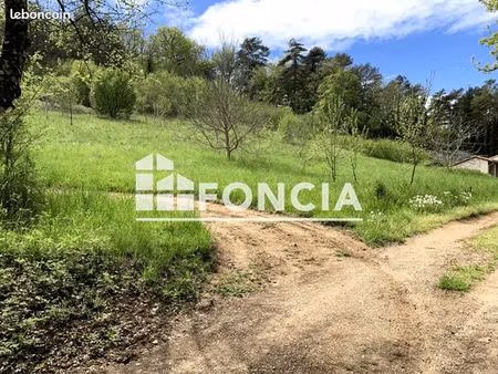 terrain constructible idéalement située entre perigueux et bergerac